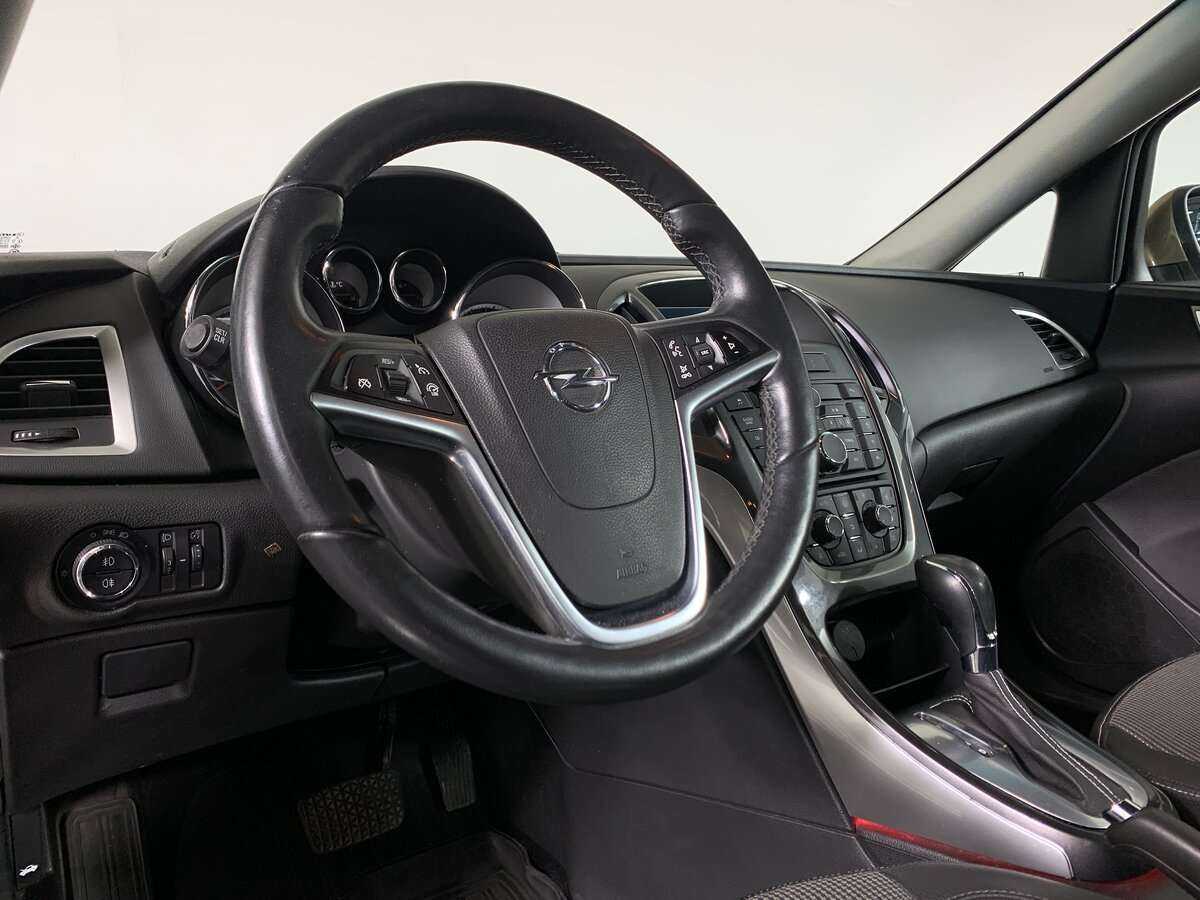 Opel Astra, 2012 Фото №9