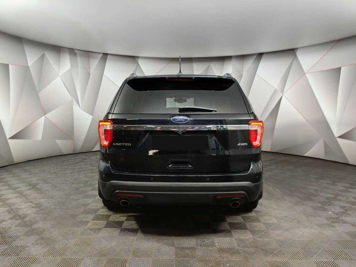 Ford Explorer, 2017 Фото №8
