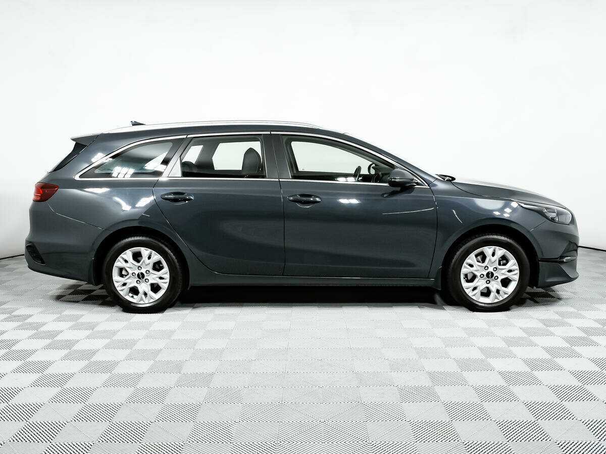 Kia Ceed, 2022 Фото №4