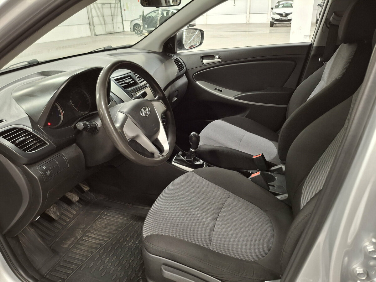 Hyundai Solaris I, 2014 Фото №15