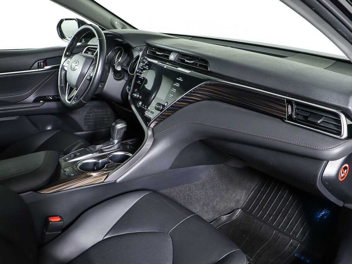 Toyota Camry, 2019 Фото №9