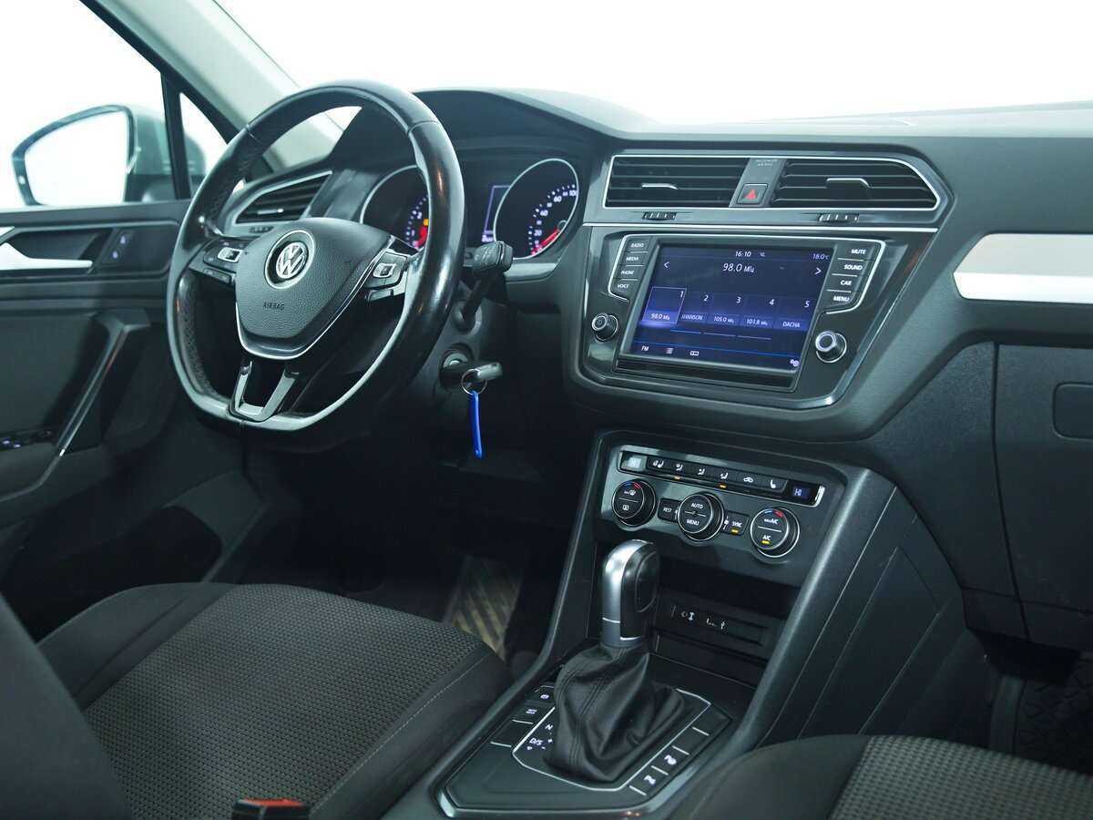 Volkswagen Tiguan, 2017 Фото №11