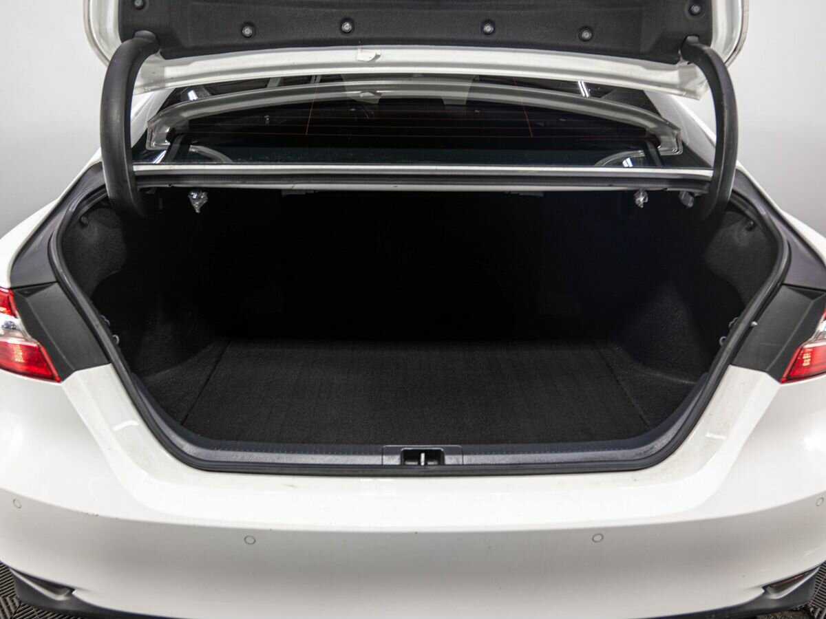 Toyota Camry, 2022 Фото №23