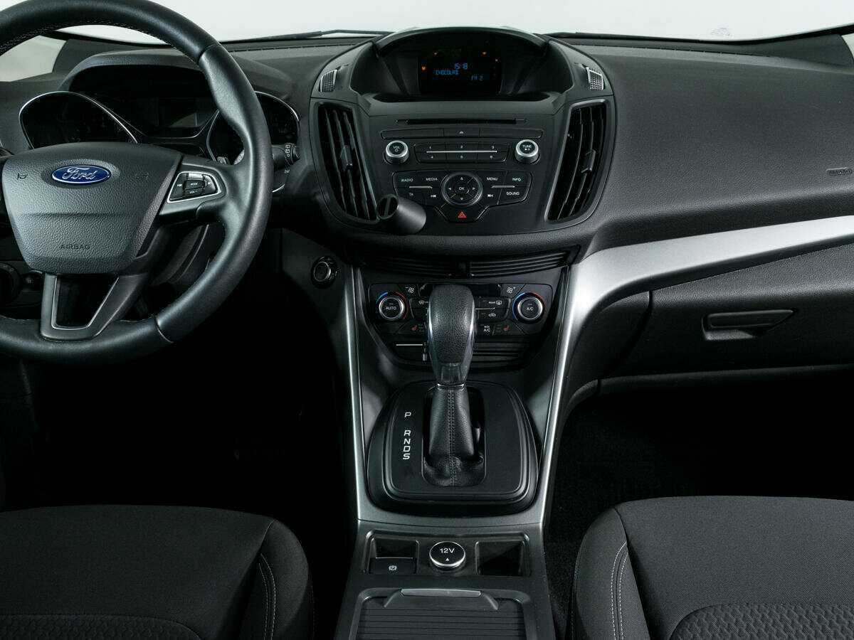 Ford Kuga, 2018 Фото №8