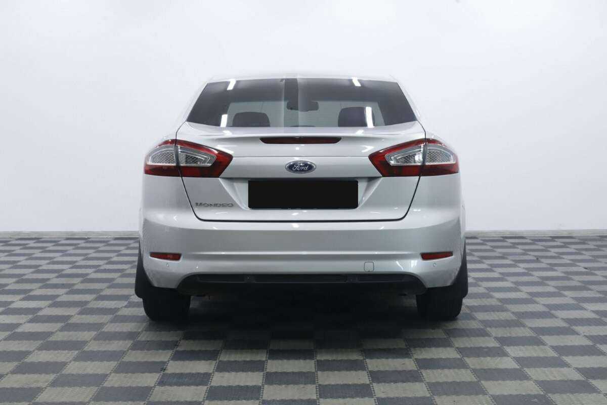 Ford Mondeo, 2013 Фото №6