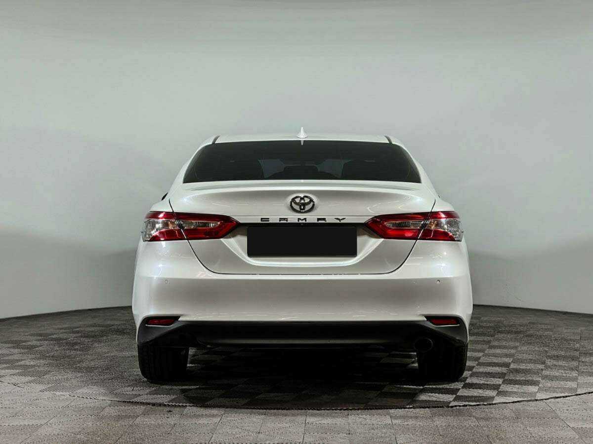 Toyota Camry, 2018 Фото №6