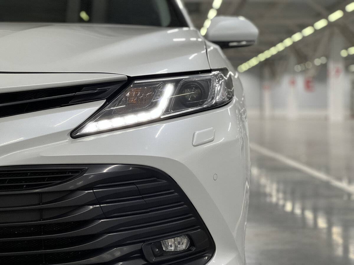 Toyota Camry, 2021 Фото №17