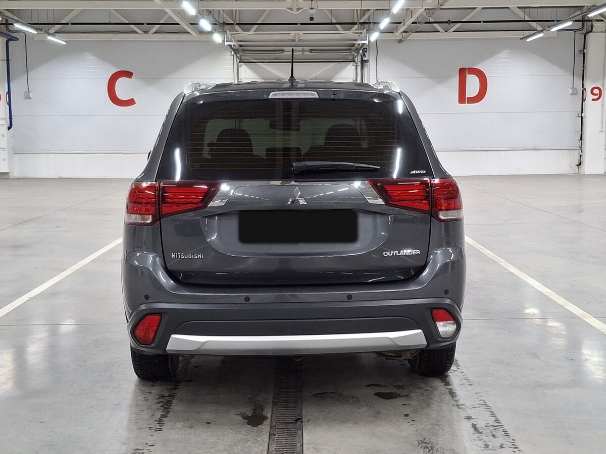 Mitsubishi Outlander III Рестайлинг 2, 2015 Фото №6