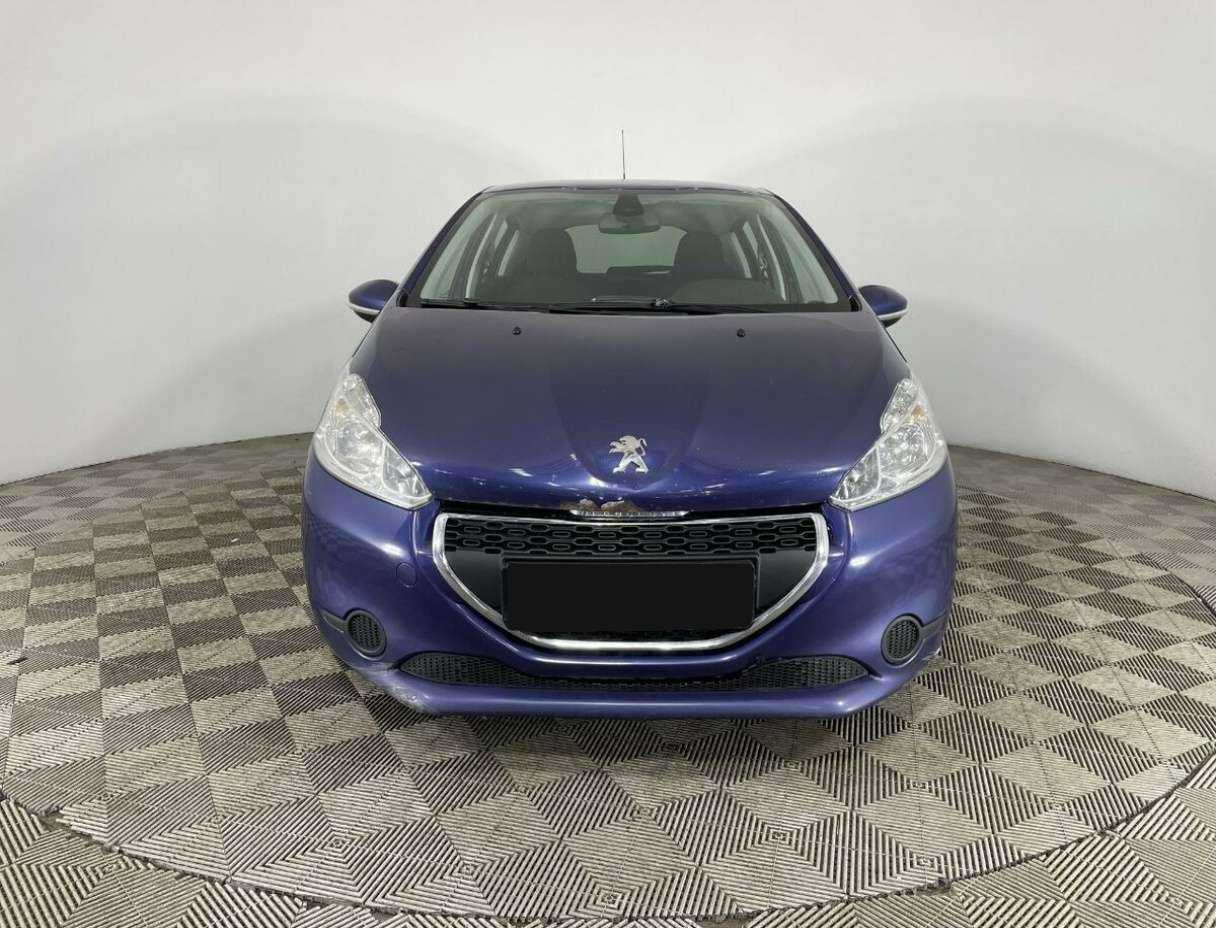 Peugeot 208, 2014 Фото №2