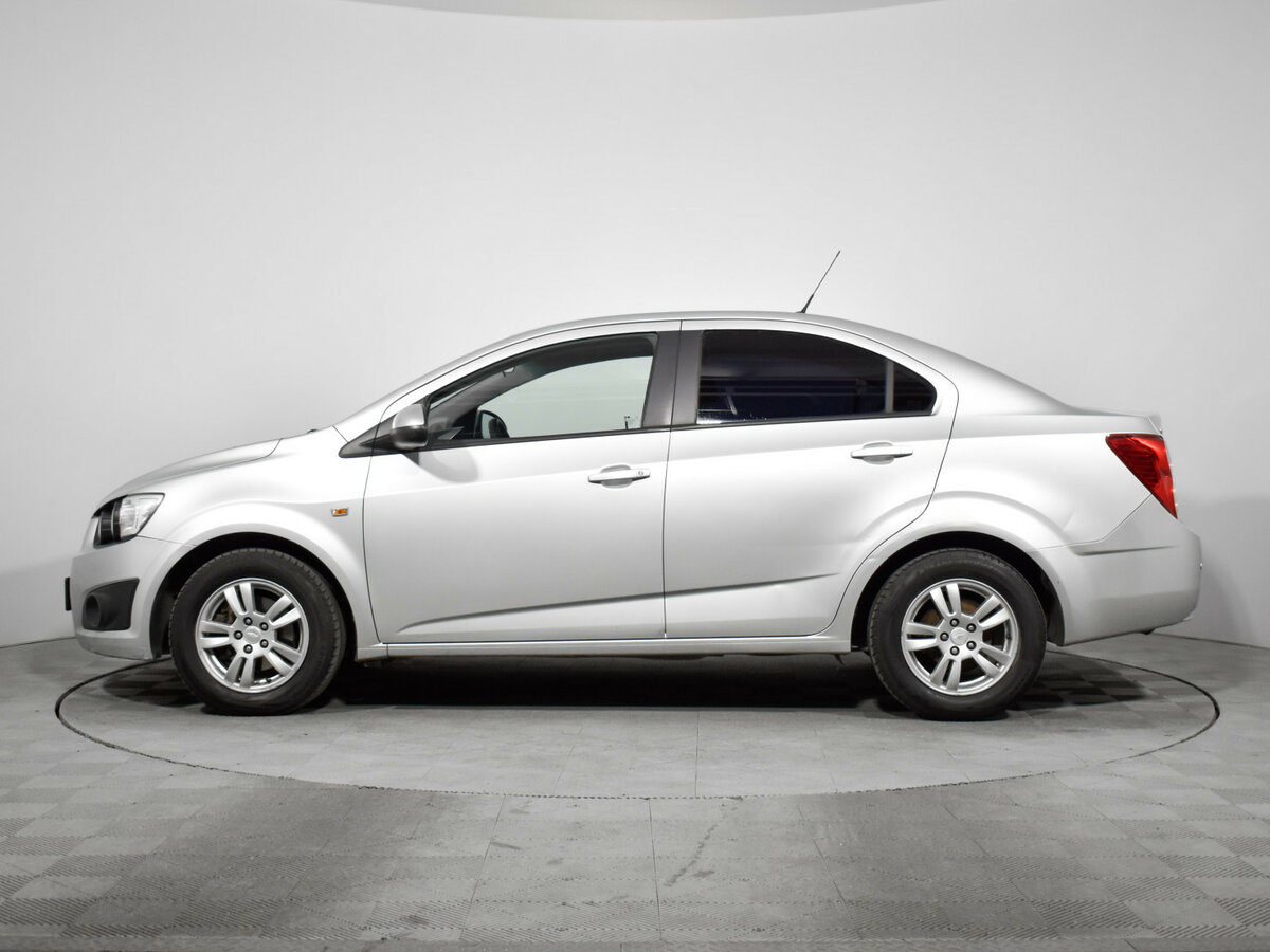 Chevrolet Aveo II, 2014 Фото №8