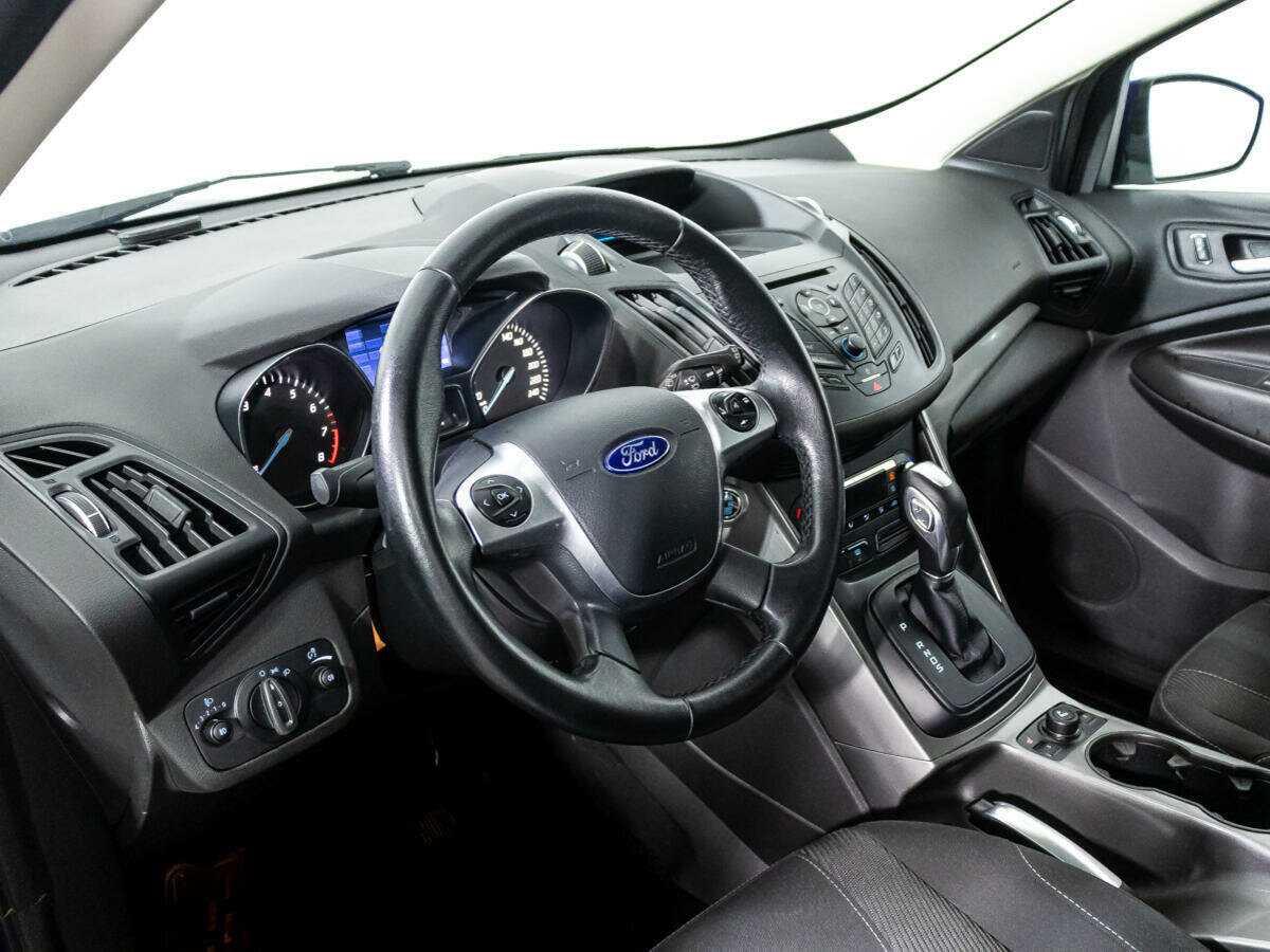 Ford Kuga, 2016 Фото №11