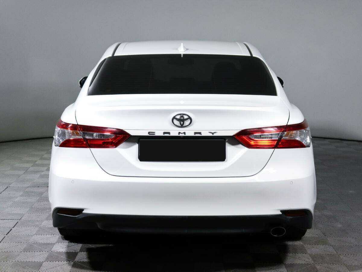 Toyota Camry, 2018 Фото №6