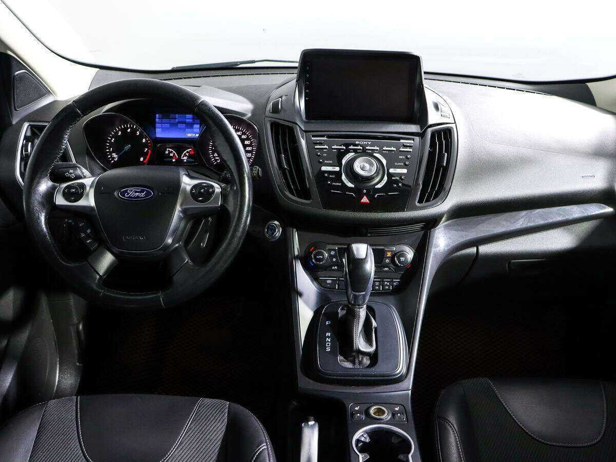 Ford Kuga, 2015 Фото №11
