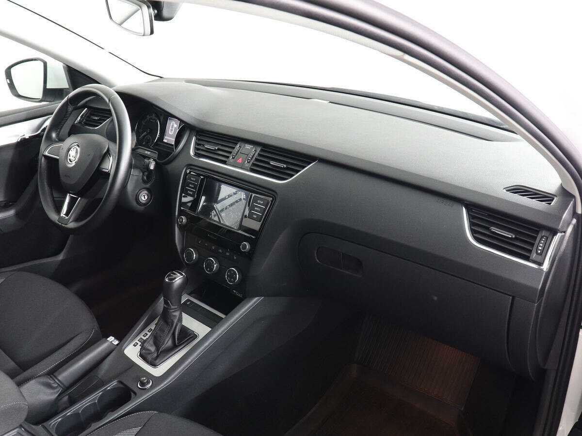 Skoda Octavia, 2019 Фото №10