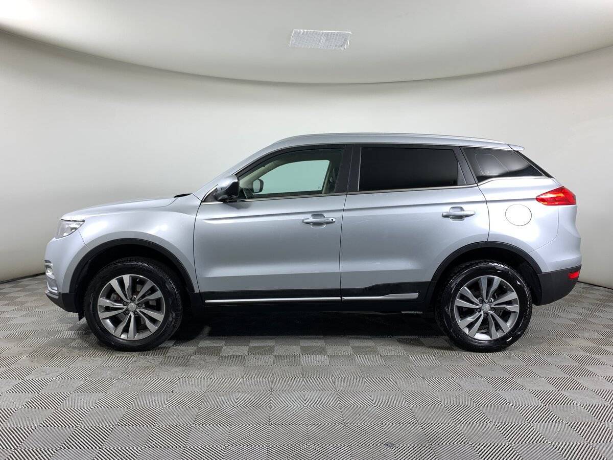 Geely Atlas, 2021 Фото №8