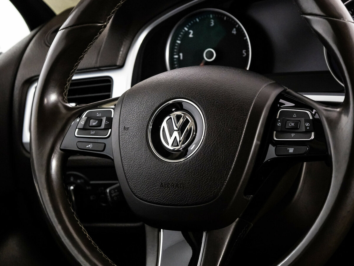 Volkswagen Touareg II, 2012 Фото №9