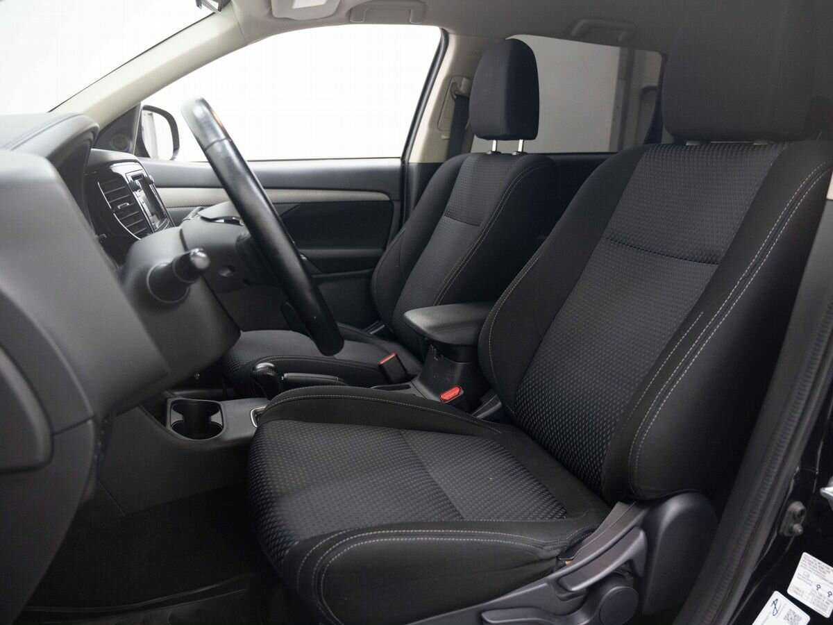 Mitsubishi Outlander, 2016 Фото №8