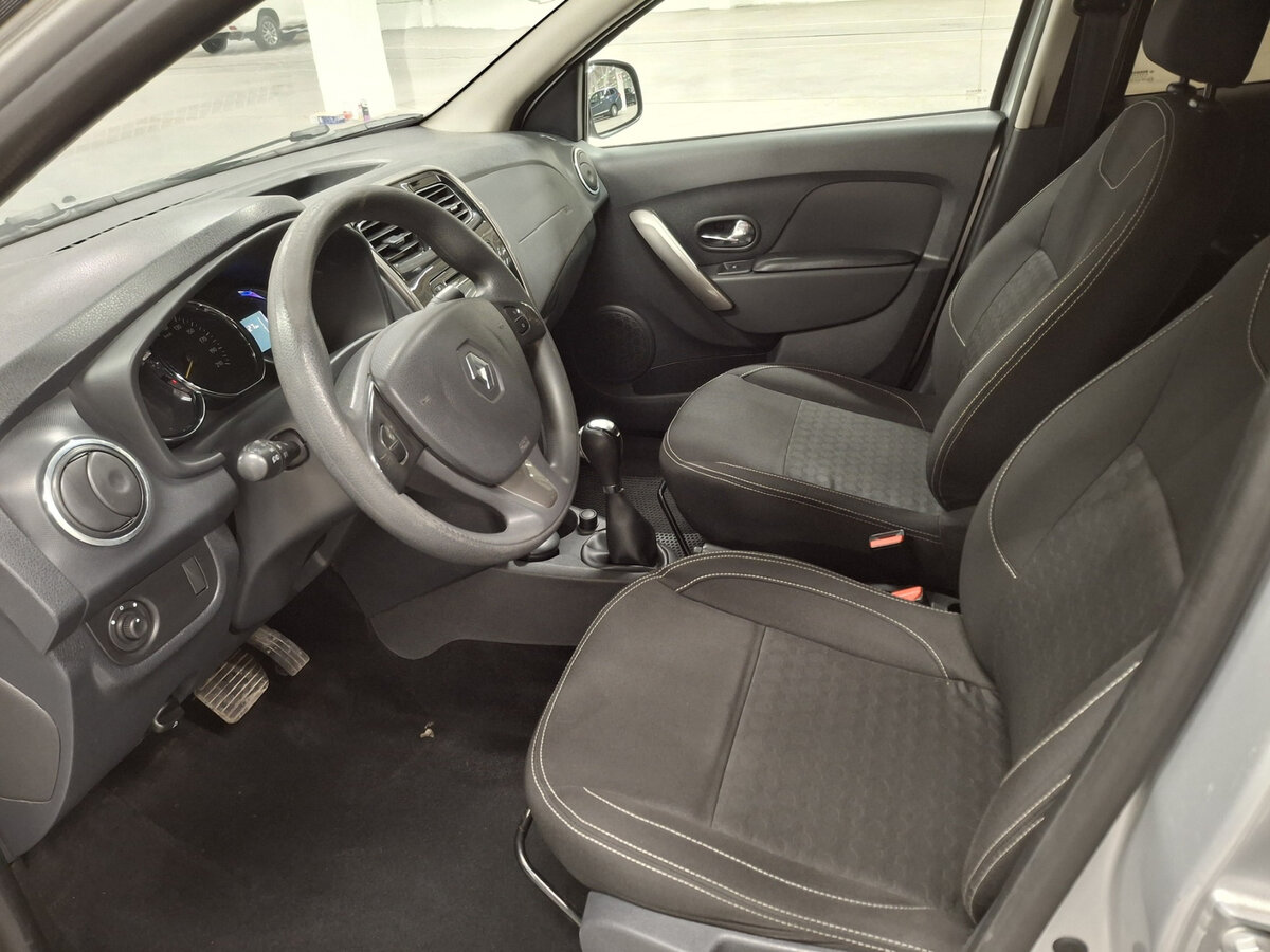 Renault Logan II, 2015 Фото №15