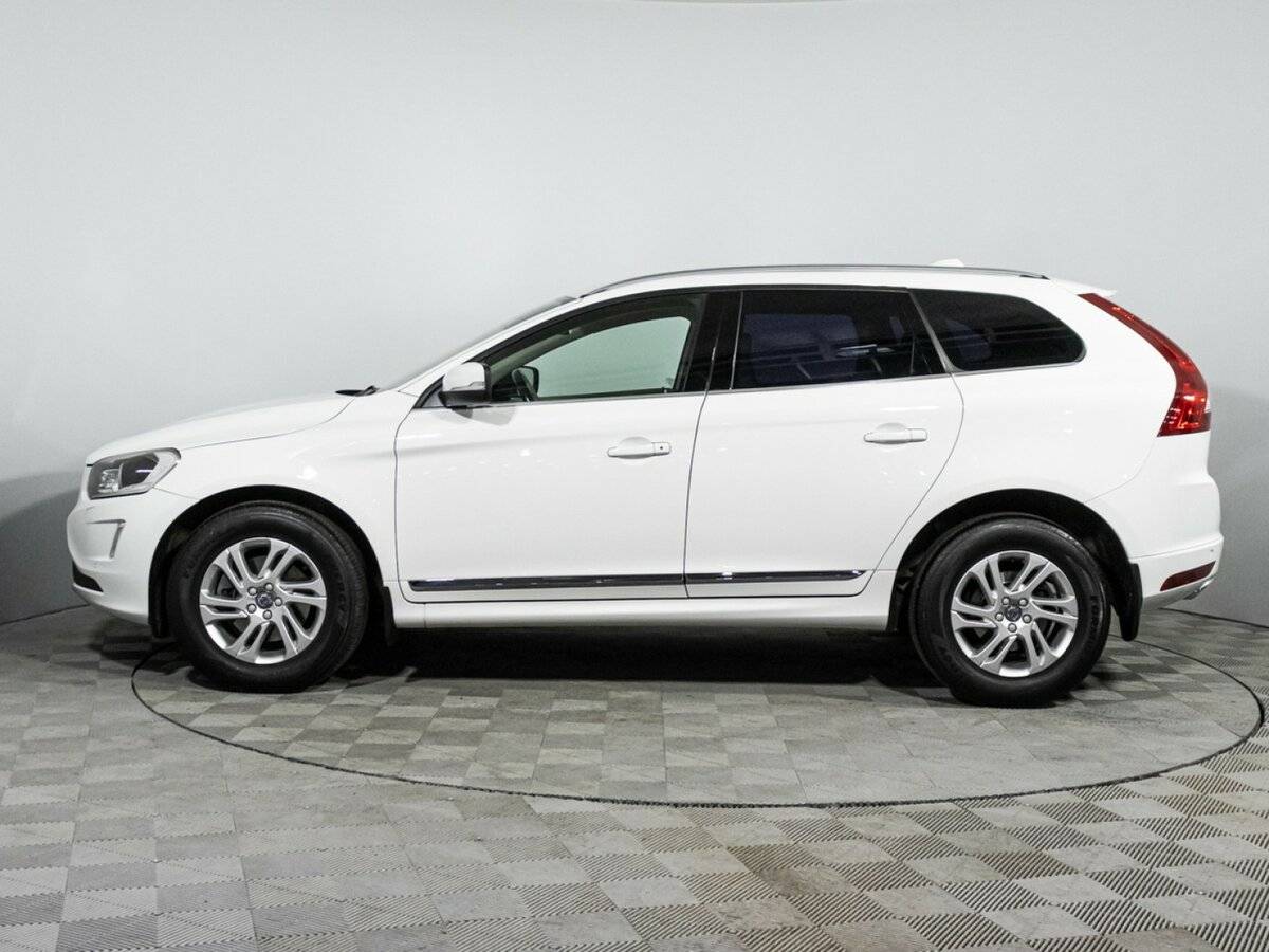 Volvo XC60 I Рестайлинг, 2016 Фото №8