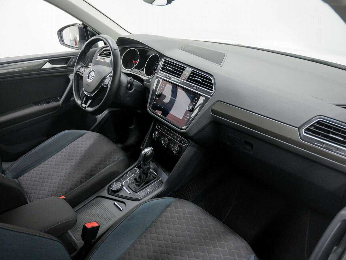 Volkswagen Tiguan, 2019 Фото №11