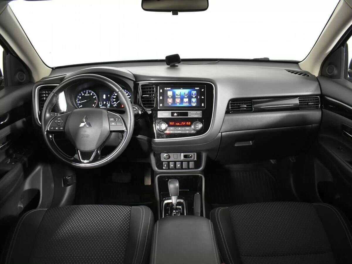 Mitsubishi Outlander, 2019 Фото №8