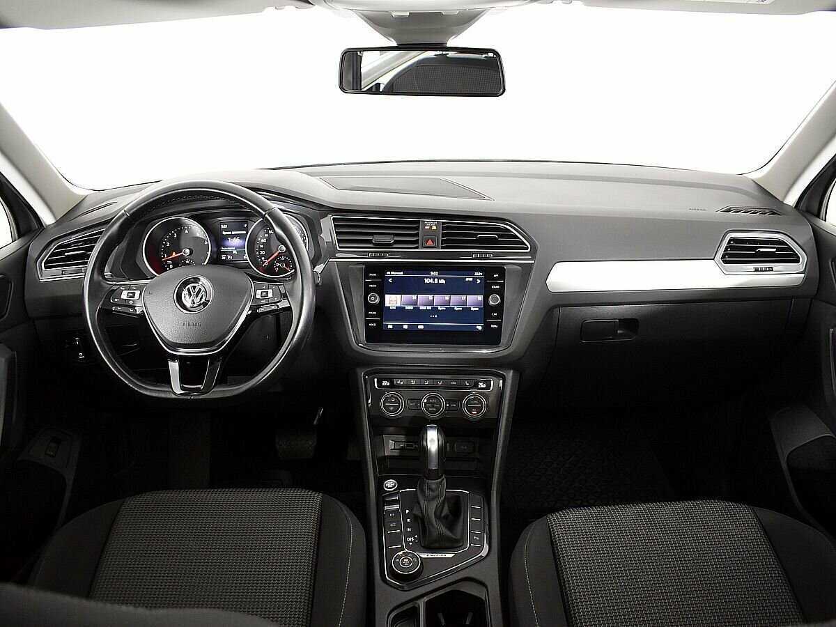 Volkswagen Tiguan, 2020 Фото №10