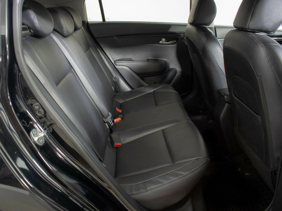 Kia Rio X-Line IV, 2018 Фото №8