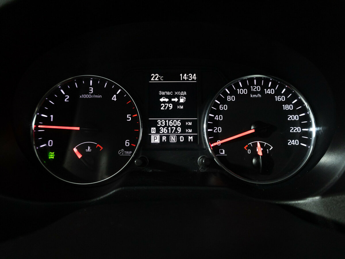 Nissan X-Trail II Рестайлинг, 2013 Фото №10