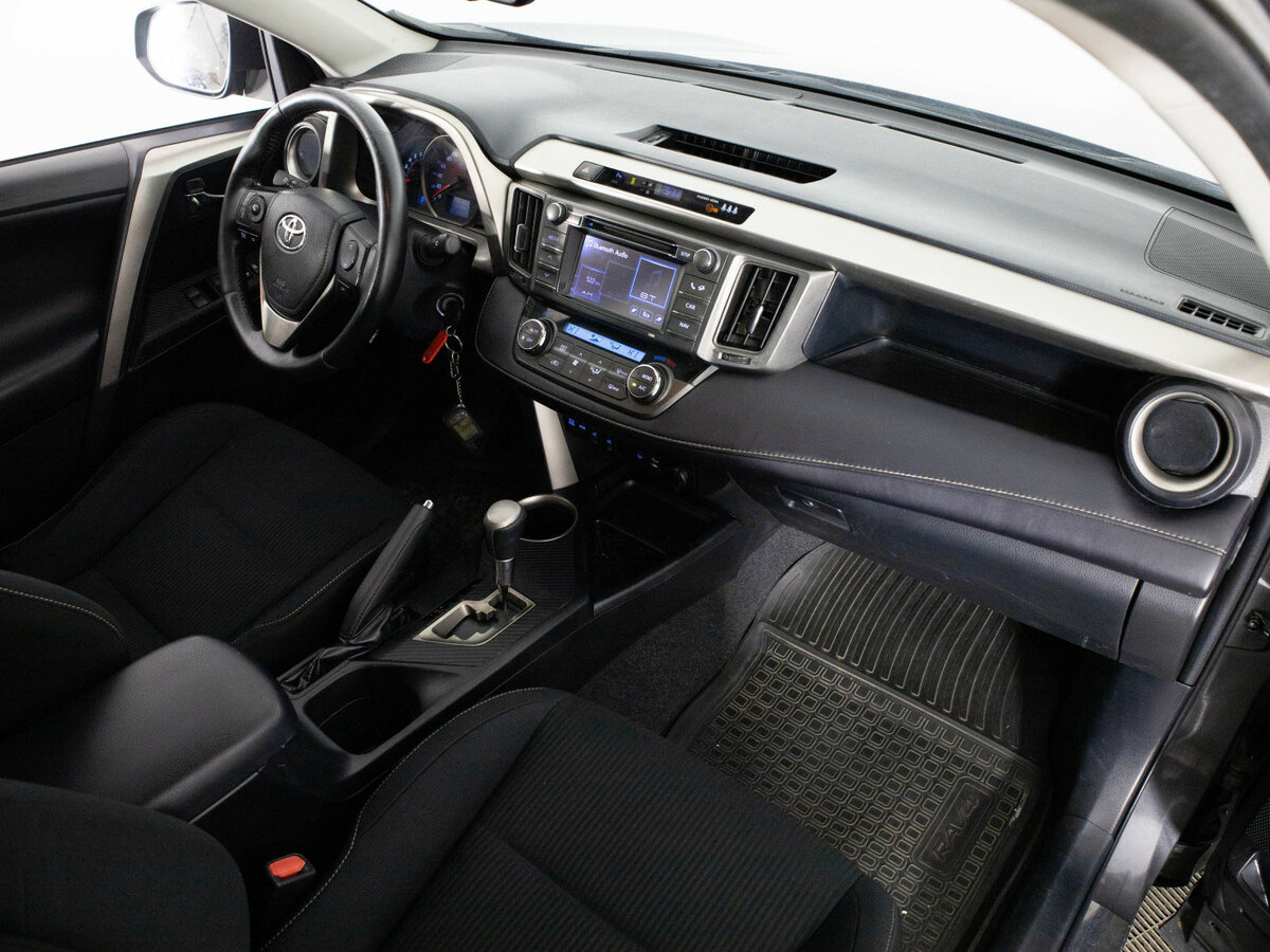 Toyota RAV4 IV (XA40), 2013 Фото №15