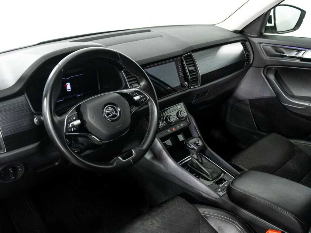 Skoda Kodiaq, 2021 Фото №11