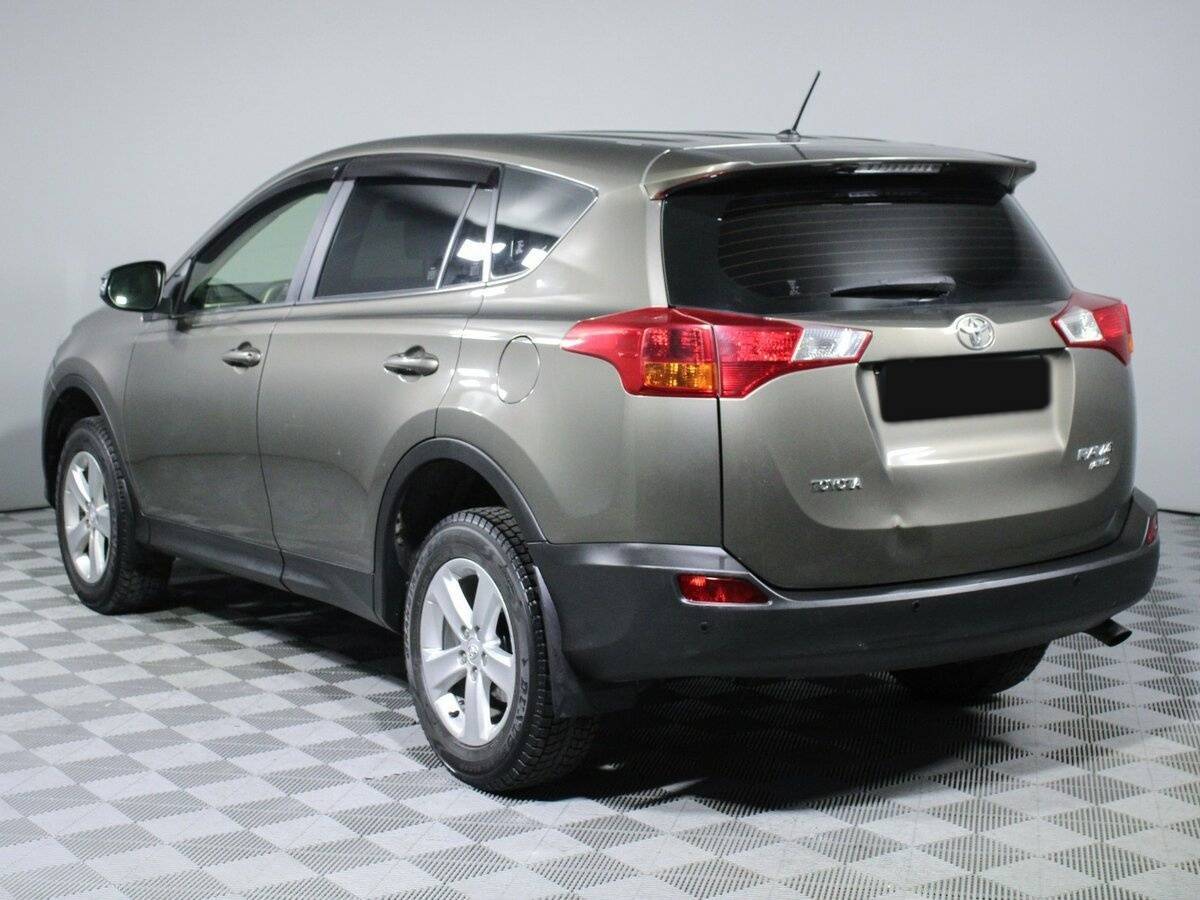 Toyota RAV4, 2013 Фото №6