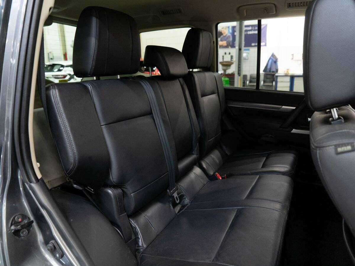 Mitsubishi Pajero, 2014 - 177 000 км. | Фото №7