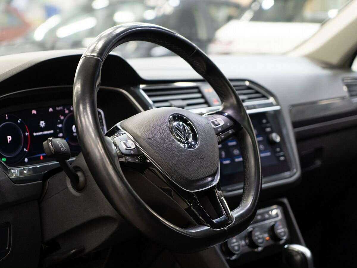 Volkswagen Tiguan, 2019 - 71 175 км. | Фото №5