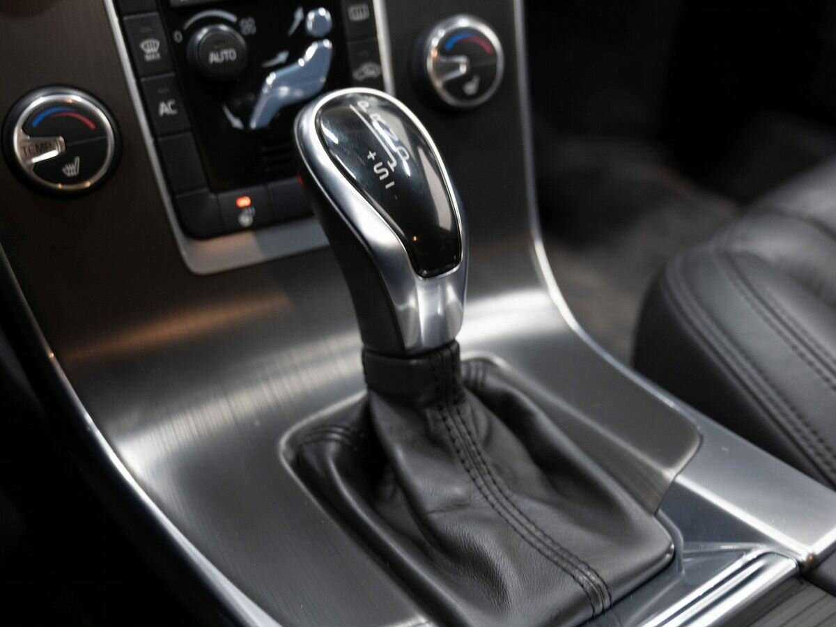 Volvo S60, 2013 Фото №21