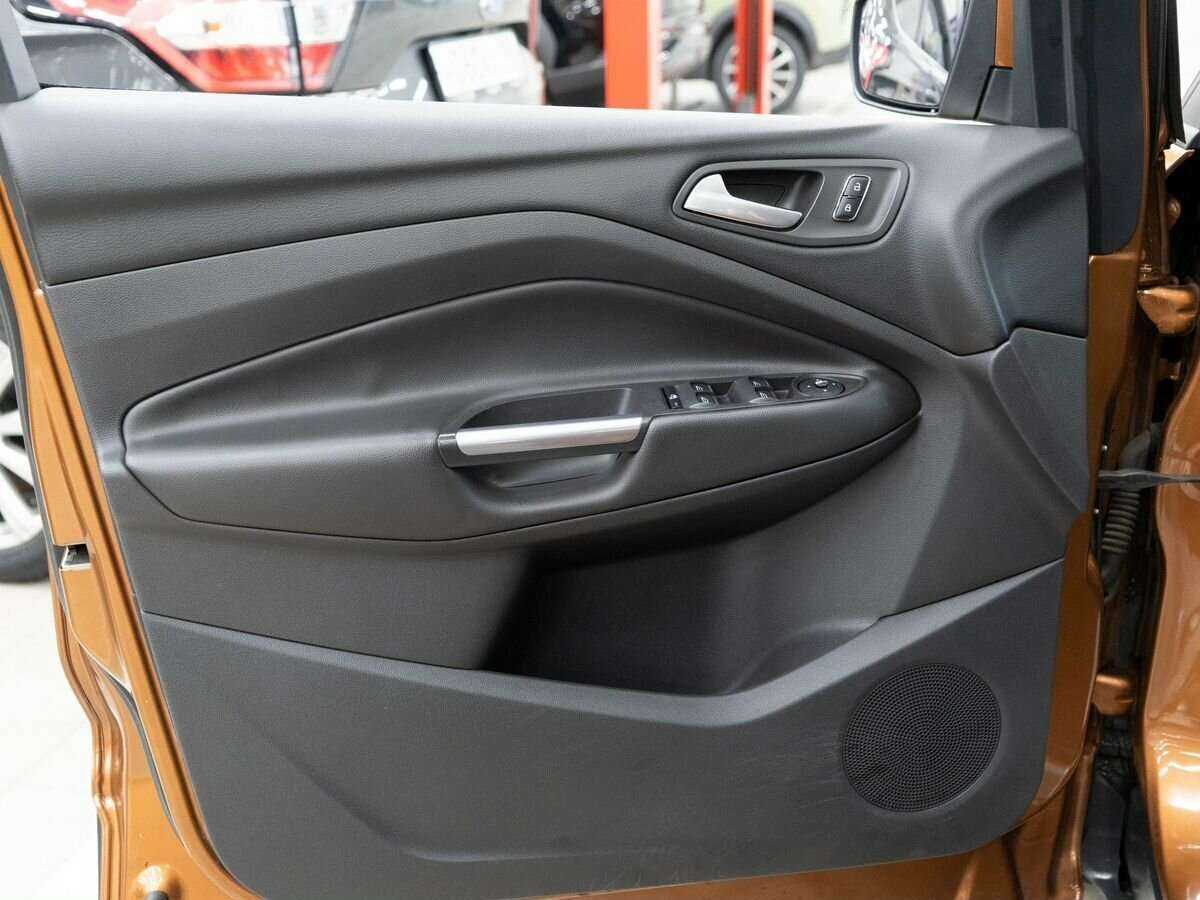 Ford Kuga, 2013 Фото №15