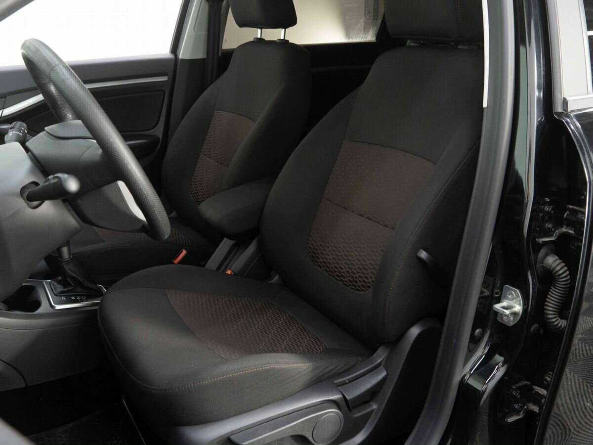 Lada (ВАЗ) Vesta SW, 2020 Фото №8