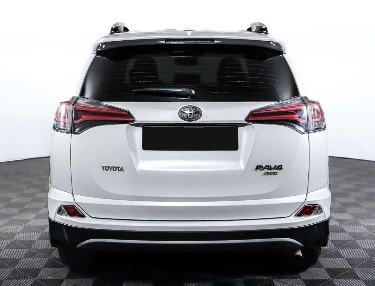 Toyota RAV4, 2018 - 99 985 км. | Фото №6