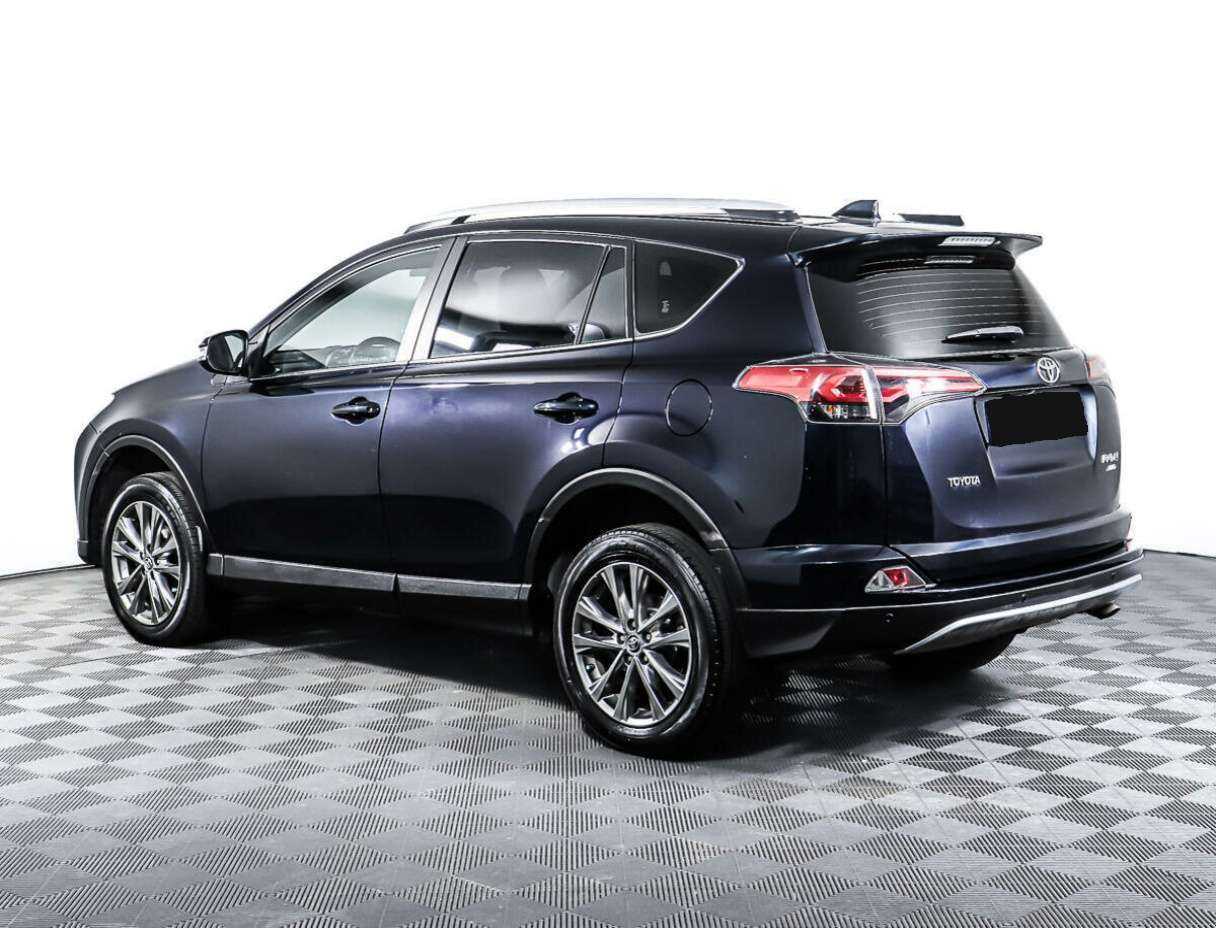 Toyota RAV4, 2018 - 118 300 км. | Фото №7