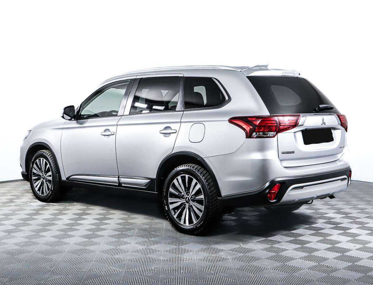 Mitsubishi Outlander, 2019 - 101 800 км. | Фото №7