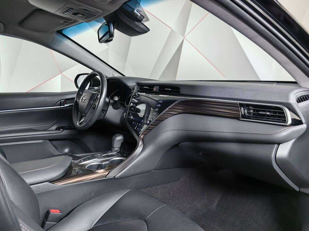 Toyota Camry, 2020 - 35 625 км. | Фото №8