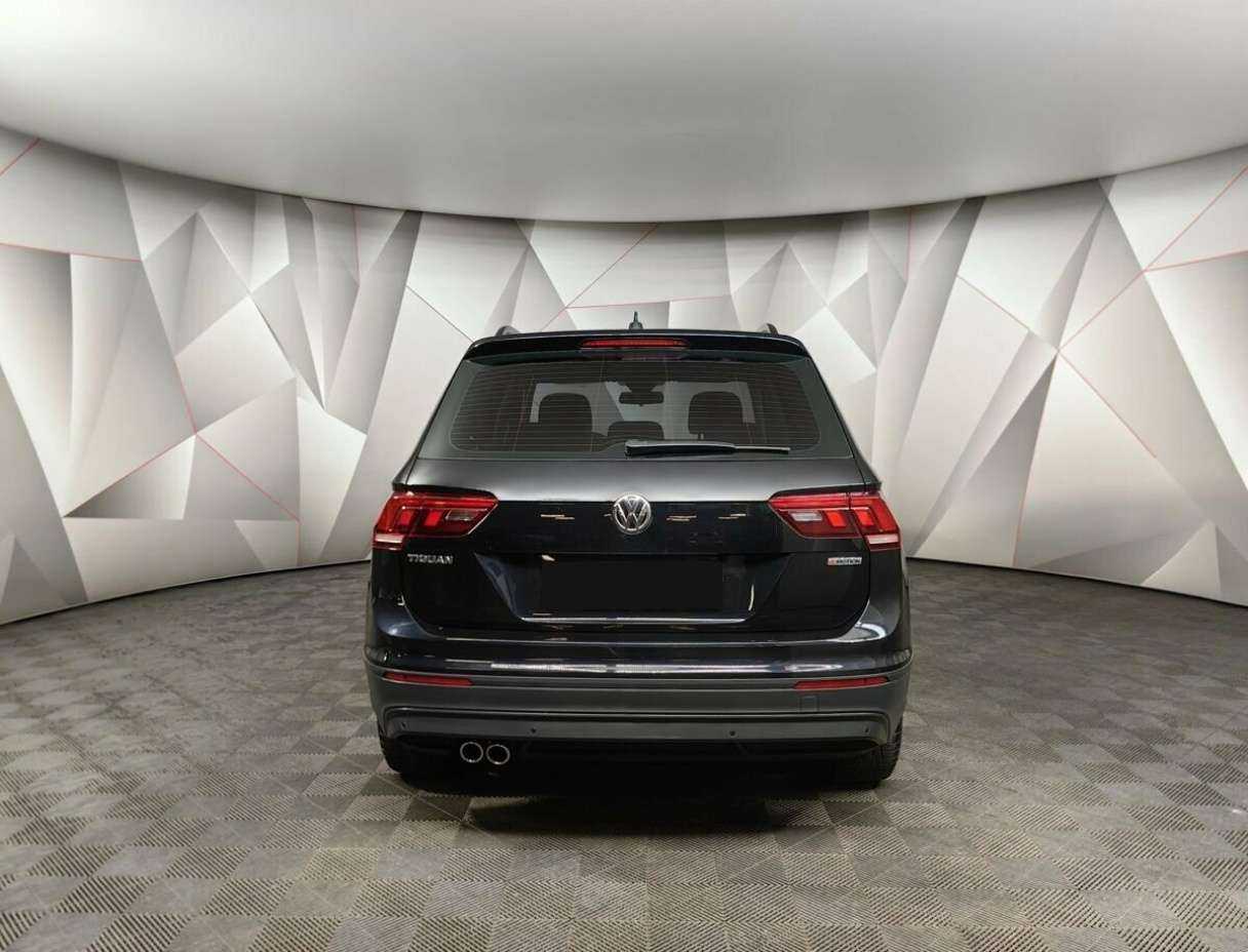 Volkswagen Tiguan, 2020 - 46 650 км. | Фото №8