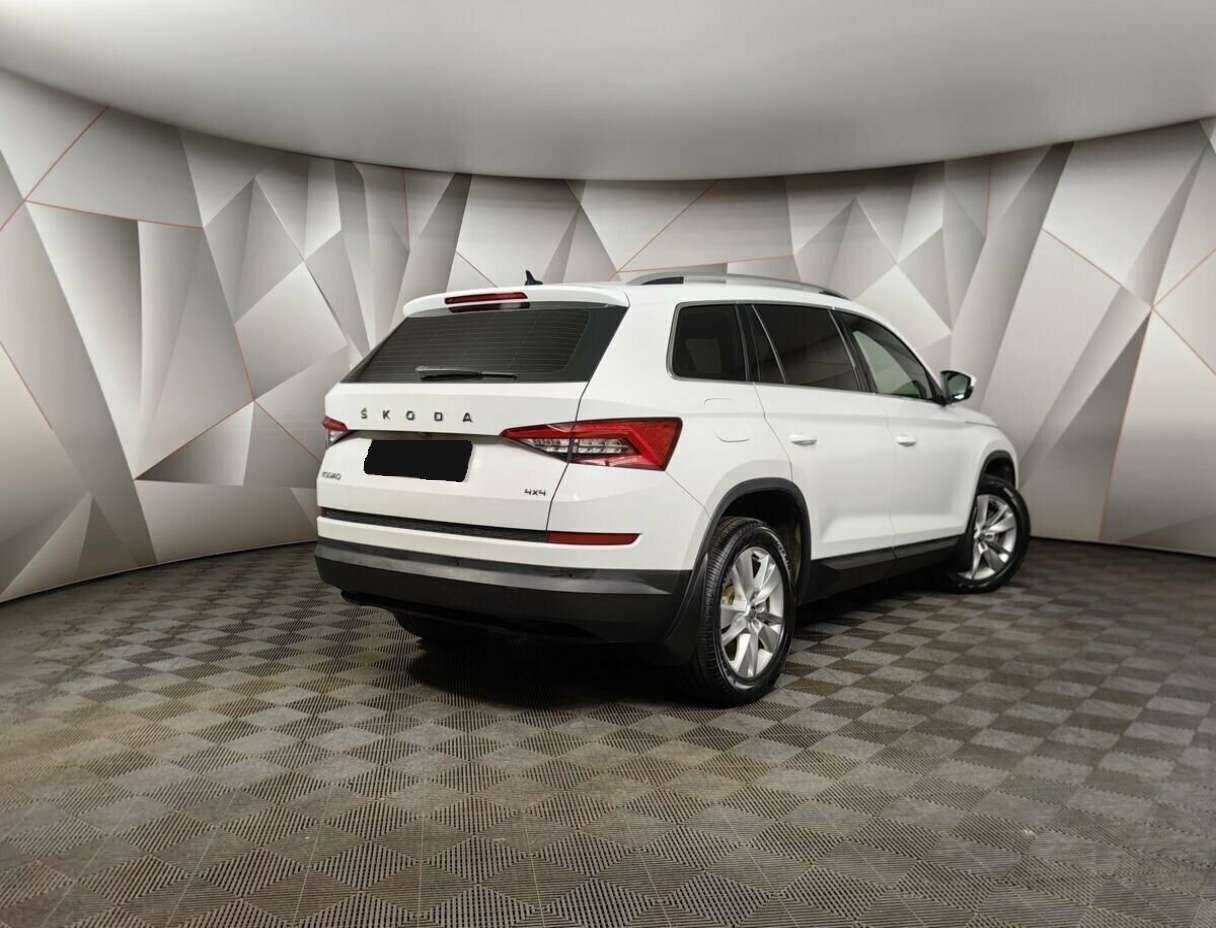 Skoda Kodiaq, 2020 - 46 476 км. | Фото №2