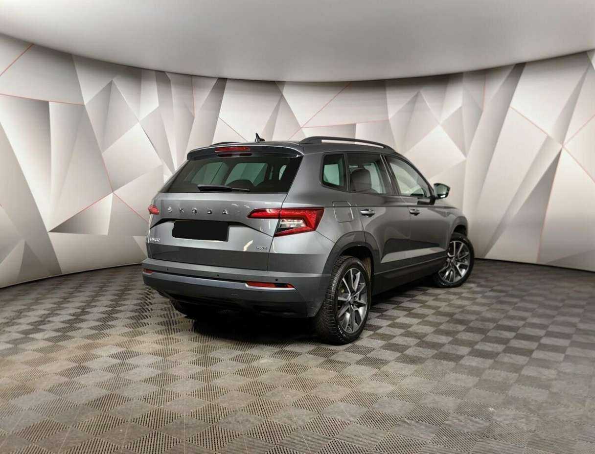 Skoda Karoq DSG6, 2020 - 85 622 км. | Фото №2
