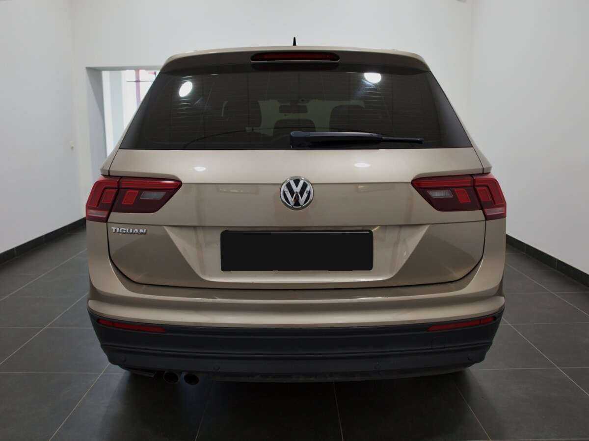 Volkswagen Tiguan, 2018 - 72 531 км. | Фото №4