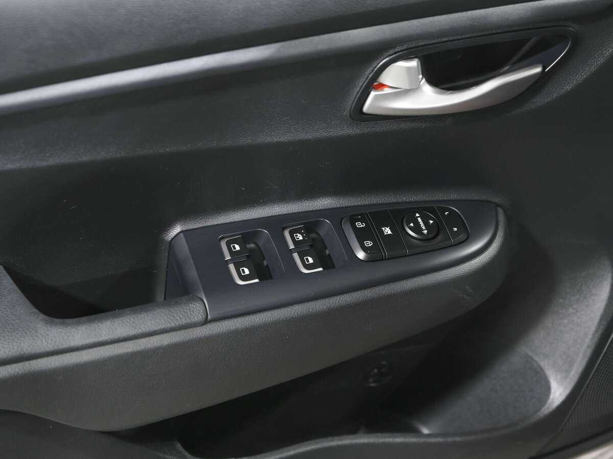 Kia Rio, 2022 Фото №17