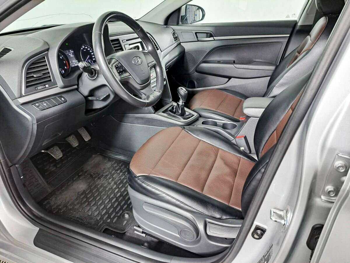 Hyundai Elantra, 2017 Фото №14