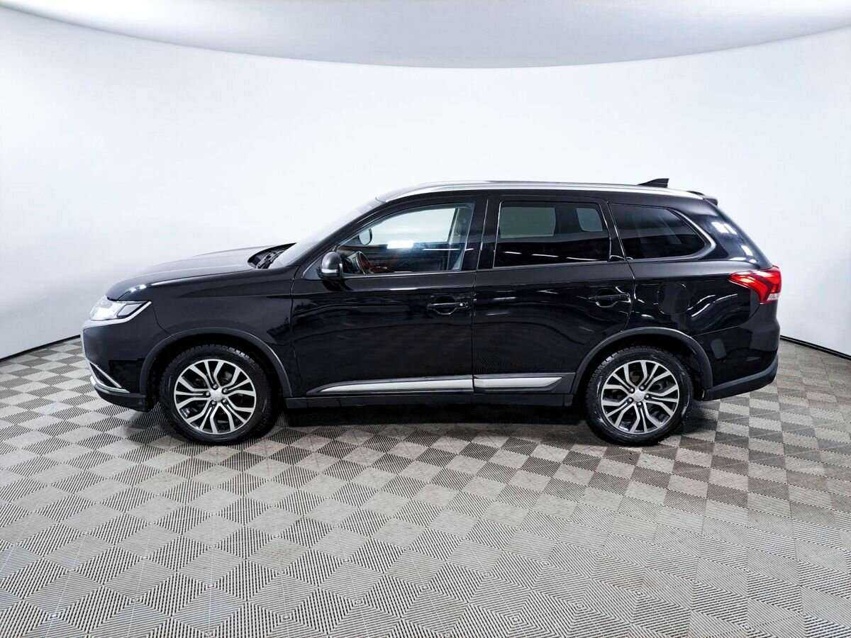 Mitsubishi Outlander, 2017 - 88 421 км. | Фото №8