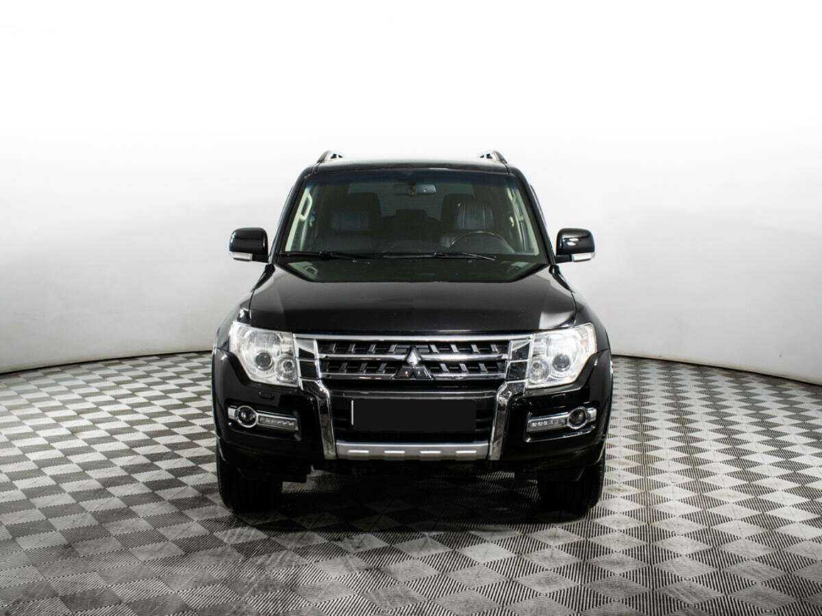 Mitsubishi Pajero, 2015 - 244 530 км. | Фото №2
