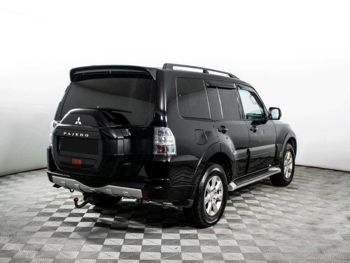Mitsubishi Pajero, 2015 - 244 530 км. | Фото №3