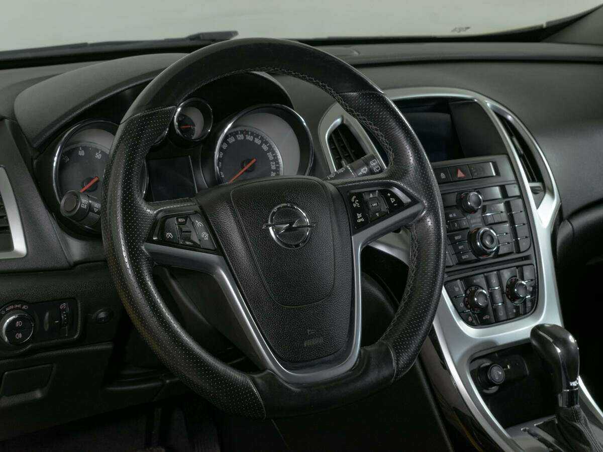 Opel Astra GTC, 2013 Фото №14